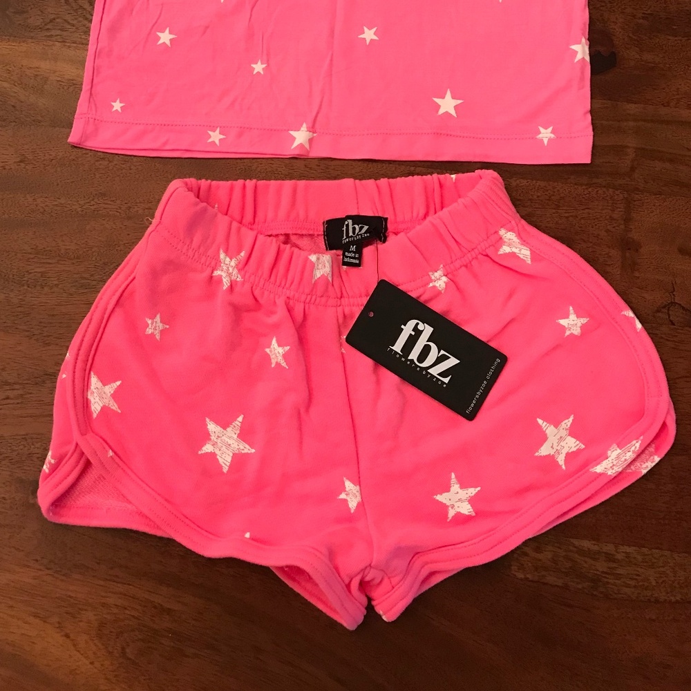 ⭐️FBZ Flowers by Zoe⭐️NWT Girls Short Size M Pink with Stars